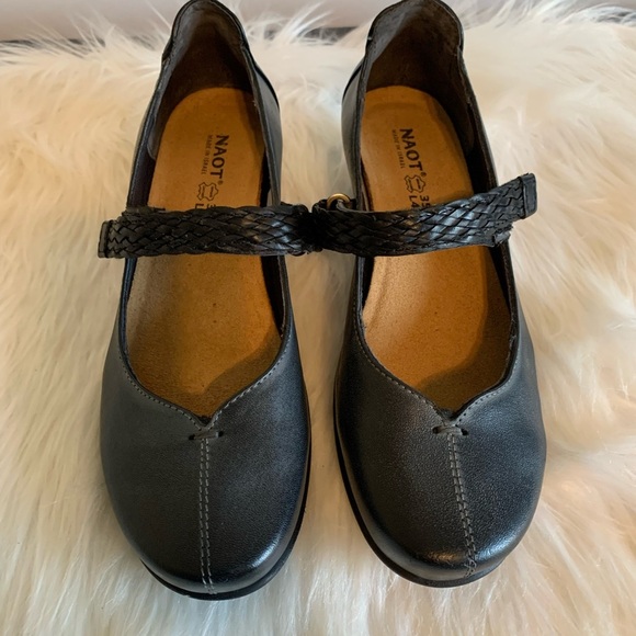 Naot Women's Black Mary Jane Shoes - Picture 1 of 9